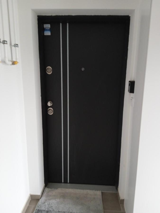Verebes Apartman Дьор Екстериор снимка